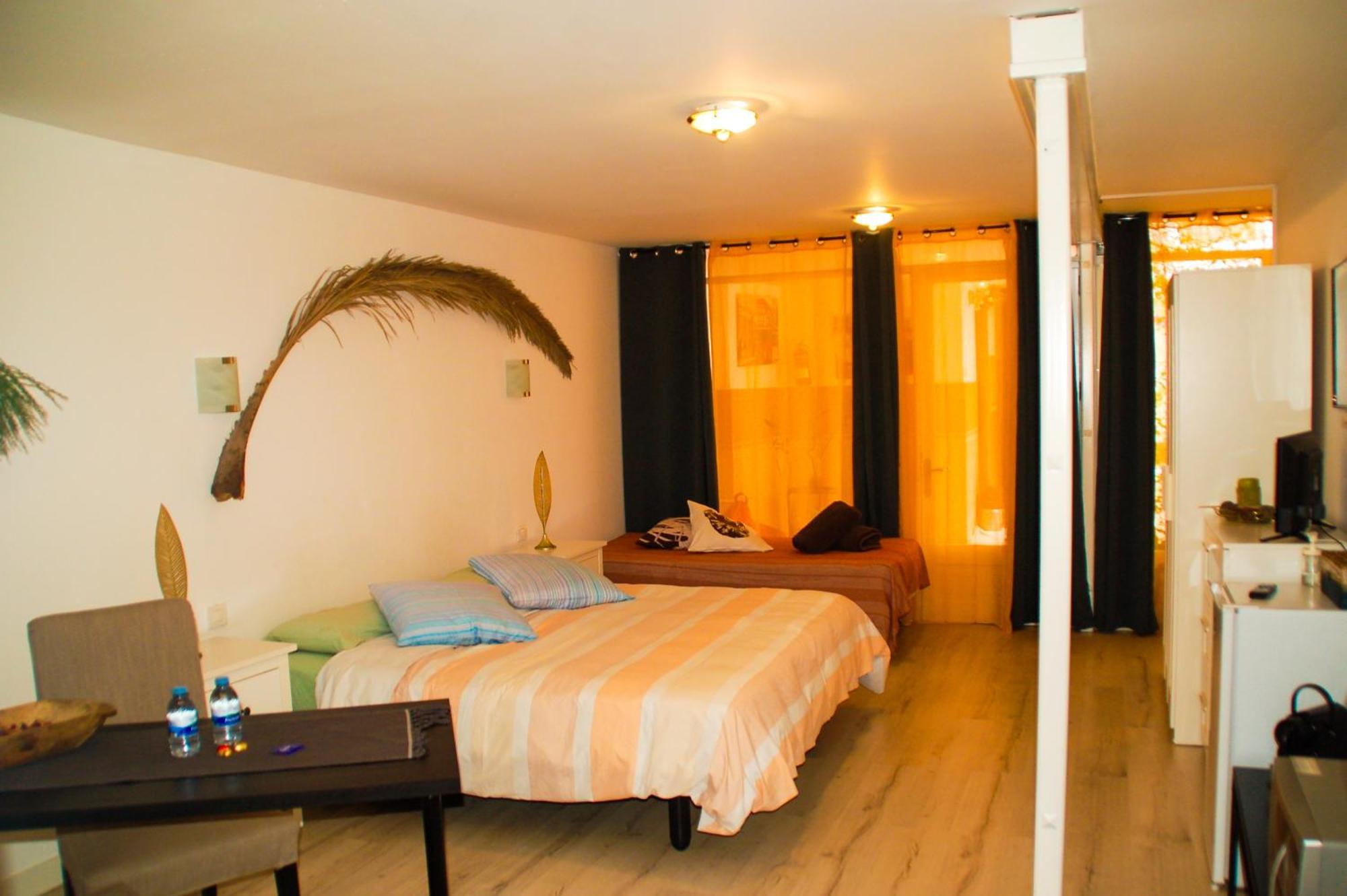 Casa Rural Ga7Colores Only Adult Montana Blanca 외부 사진